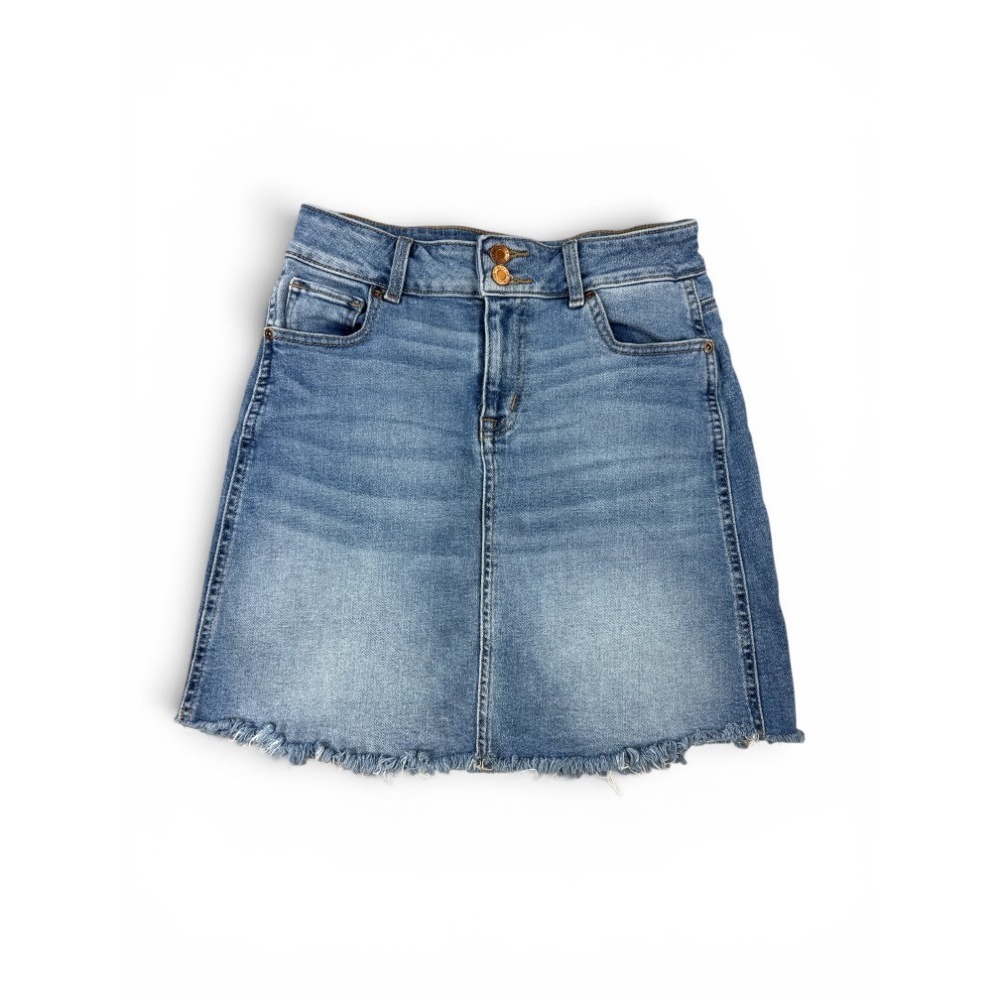 Maurices Blue Frayed Denim Skirt Double Button Stretch Mini Size 2 Y2K Style